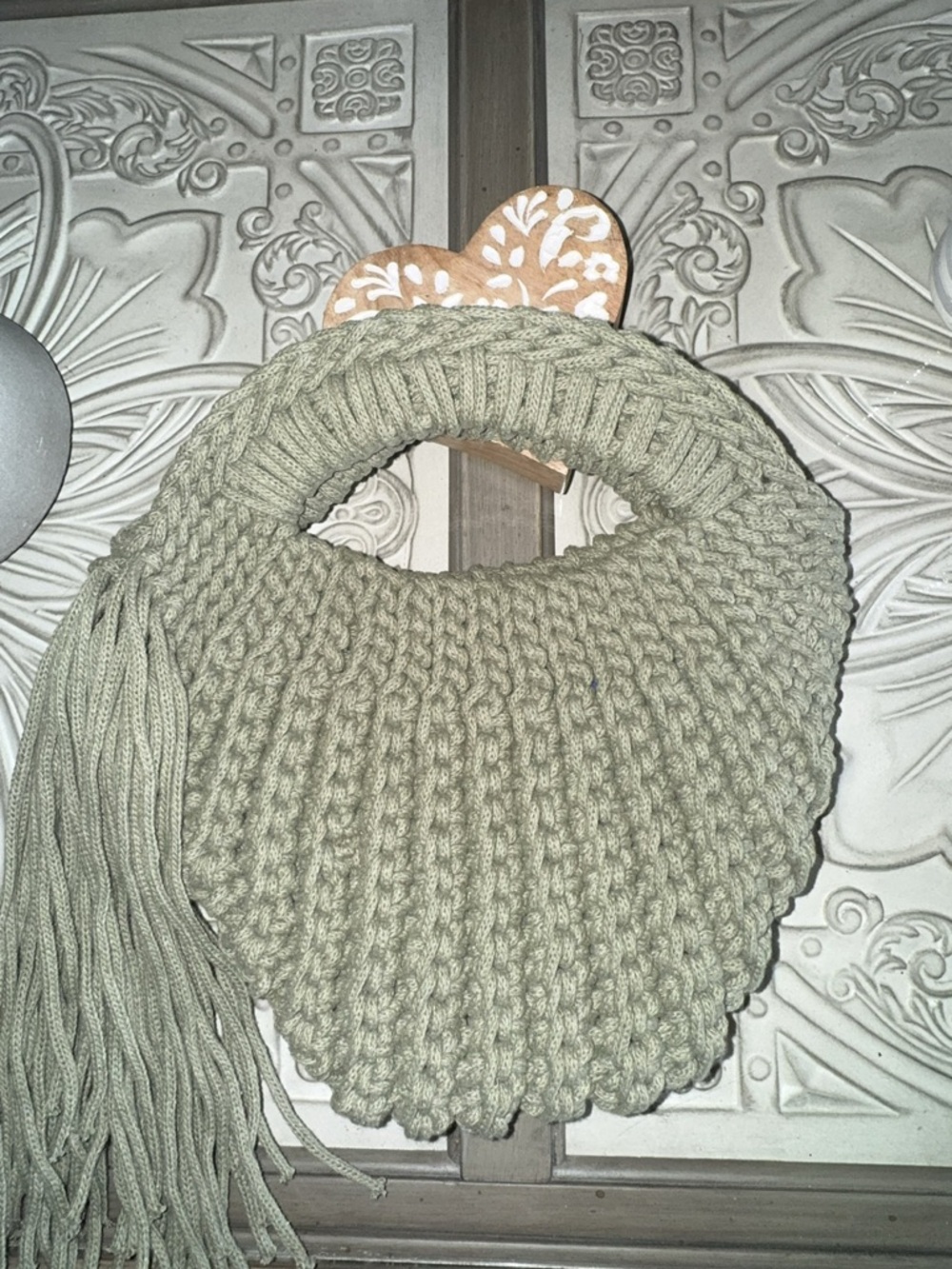 Bonito Bolso Handcrafted Crochet Fringe Shoulder Bag in Sage by Yvonne - Picture 7 of 7